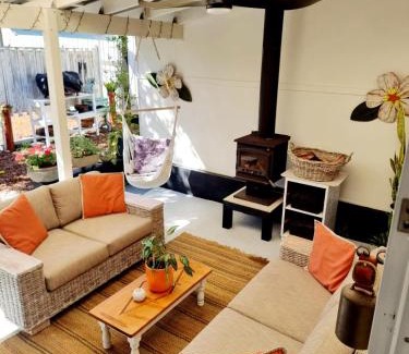 Iluka Apartment | "Iluka Stays" Cosy and Quaint Beach Pad in the heart of Iluka