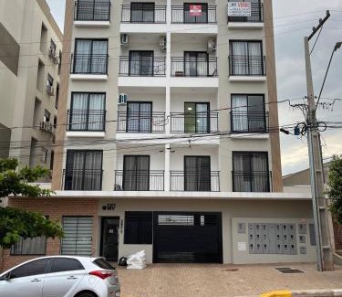 Tocantins Apartment | Imóvel climatizado, localizado em um prédio novo e equipado com tudo o que você precisa para uma experiência de hospedagem incrível na cidade de Toledo.