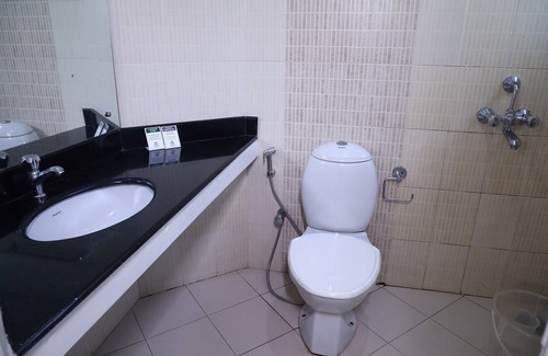 Kaloor Hotel | IMA House