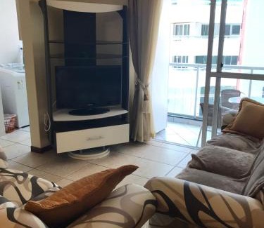 Barra Sul Apartment | IMACULADO APARTAMENTO A 20 METROS DA PRAIA