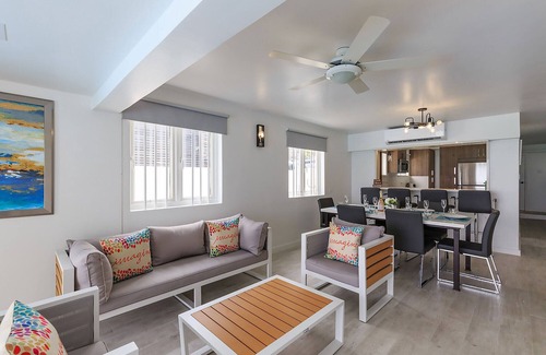 Prospect Villa | Imagine Villa- Clean & Modern Beachfront 4 bed with Penthouse
