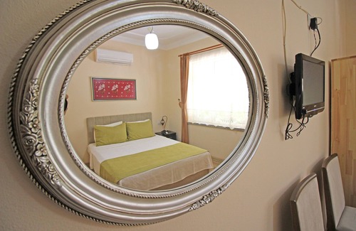 Bozcaada House | Imbat Pansiyon