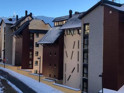 Pradollano Apartment | IMEDA APARTAMENTO 1 DORMITORIO CON PARKING