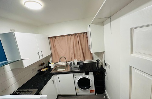 South Ruislip Apartment | Immaculate 1-bed Apartment in Harrow