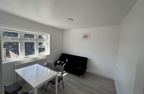 South Ruislip Apartment | Immaculate 1-bed Apartment in Harrow