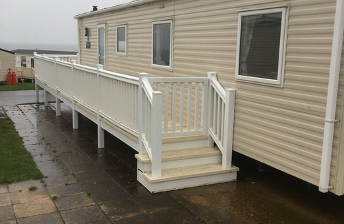 Crimdon House | Immaculate 3-Bed Caravan in Hartlepool