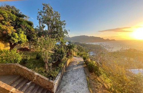 Bequia Island House | Immaculate 3 Bed Villa Overlooking Admiralty Bay