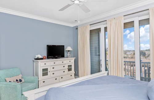 Surf City House | Immaculate 3 Bedroom 3 Bath Townhouse with Spectacular Views