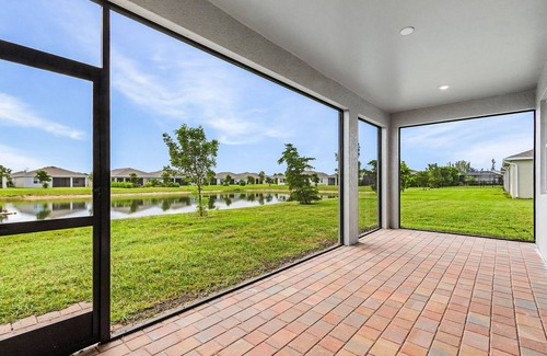 Mariner House | Immaculate 3-bedroom house in serene Cape Coral