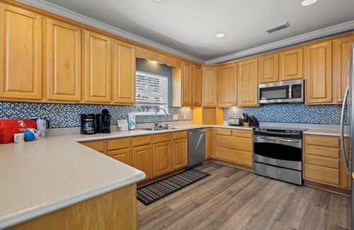 Gulf Shores House | Immaculate 3BR/2 BA 2400+ Square Foot House w/Private Pool - No Detail Missed