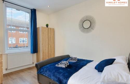 Bridgwater Apartment | Immaculate City Centre - HPC links - 5 - Parking By Hinkley Homes Short Lets & Serviced Accommodation