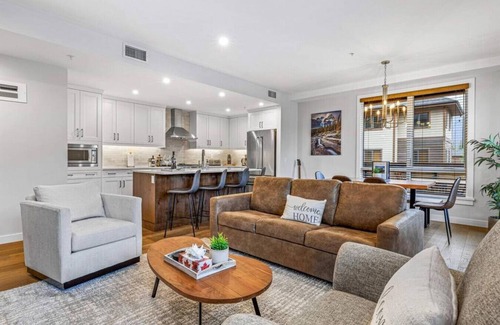 Canmore Apartment | Immaculate Condo | Upscale Stay