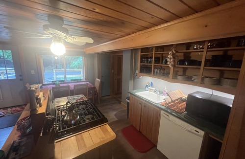 Dedham House | Immaculate Country Home by Goose Pond w/Sandy Private Beach. 25 mi. from Acadia