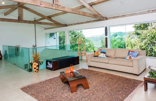 Petropolis House | Immaculate Home! This is your best option in the mountains.