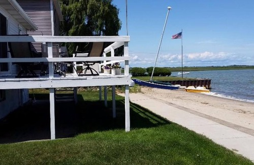 Linwood House | Immaculate Lake Huron Beach House - Aug. special, rent at least 3 nights get 4th