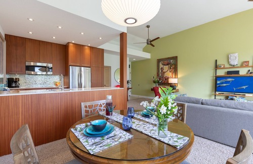 Wailea Condo | Immaculate, Luxury Comfort, Stunning Views - Hawaiian-Chic, Mid-Century Modern