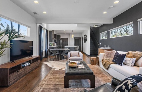 Hope Gardens Apartment | Immaculate Meets Comfort! 3 BR Spacious Home!