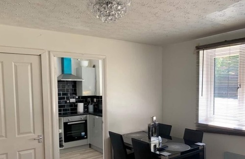 Dagenham Apartment | Immaculate one bed flat