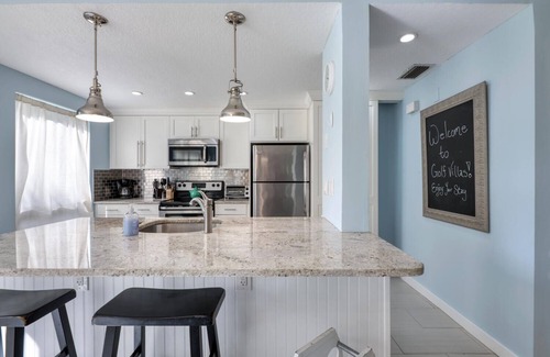 Hunt Club Condo | Immaculate PGA National Golf Villa