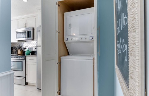 Hunt Club Condo | Immaculate PGA National Golf Villa