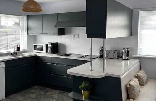 Portstewart House | Immaculate sea View 4-bed House in Portstewart