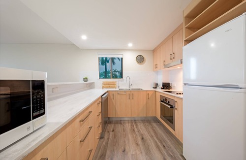Airlie Beach Apartment | Immaculately presented, this apartment makes for a great Airlie Beach holiday
