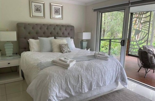 Sheldon House | Immerse and relax in this resort style facility surrounded by beautiful art.