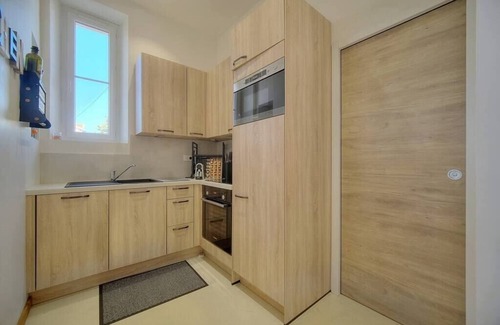 Riou - Petit Juas - Av de Grasse Apartment | Immogroom - T3 - Garden - Quiet - Air conditioning