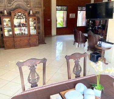 Yogyakarta Bed & Breakfast | Imogen Yogyakarta
