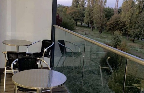 Eltham West Apartment | Impeccable 1-Bed Apartment in London