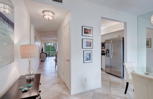 Pelican Bay Condo | Impeccable 2BR/2BA condo with world class Pelican Bay amenities !
