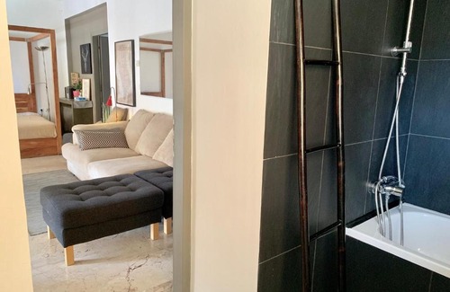 Nea Ionia Apartment | Impeccable 3-Bed Apartment in Athens