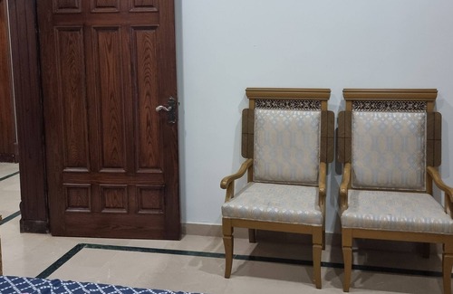 Gujrat Villa | Impeccable 4-Bed Villa in Gujrat