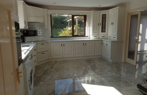 Buncrana Cottage | Impeccable 5-Bed Cottage in fahan buncrana