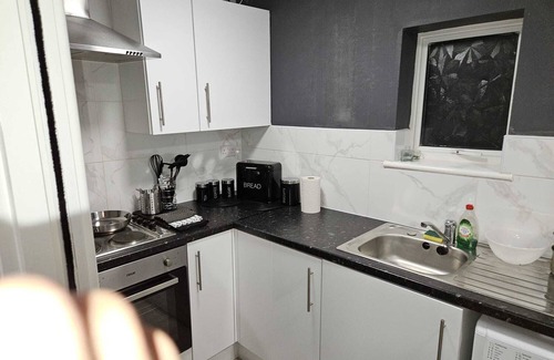 London Borough of Bromley House | Impeccable 5-Bed House in Orpington
