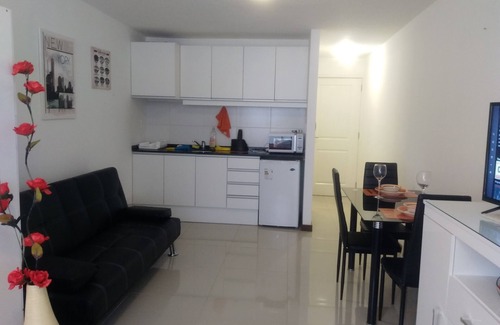 Cordon Apartment | Impeccable apartment in excellent location