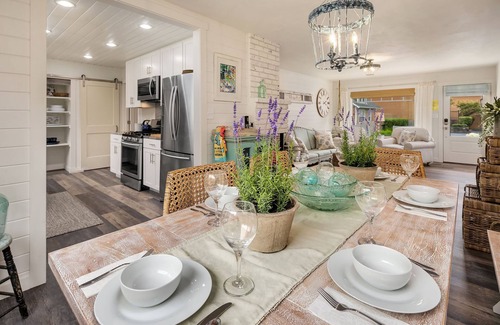 Downtown Cannon Beach House | Impeccably Maintained Retreat: Walk to Beach & Town, Firepit, Fenced Yard, Cozy Charm!