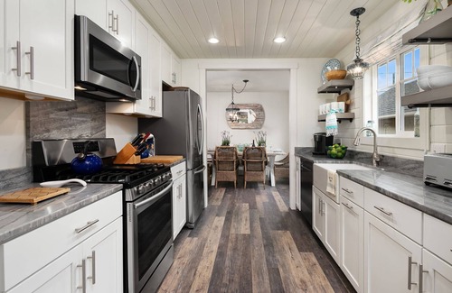 Downtown Cannon Beach House | Impeccably Maintained Retreat: Walk to Beach & Town, Firepit, Fenced Yard, Cozy Charm!