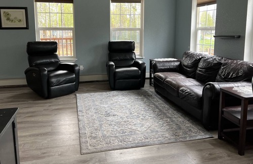 Kenai House | Imperfect Palace In The Heart of Kenai