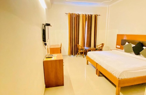 Sector 70 Hotel | Imperial Hotel Noida