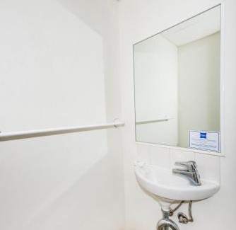 Windsor Hotel | Imperial Motel Windsor