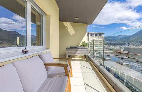 Lugano Apartment | Imperial of Lugano 2 with a lake view and garden behind the station and 10 min from the lake of Lugano