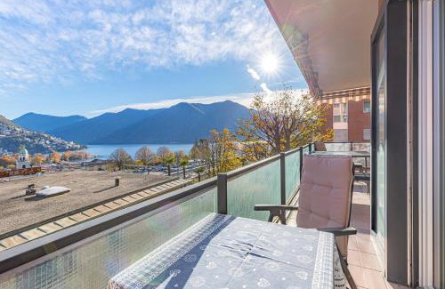 Lugano Apartment | Imperial of Lugano 4 with a lake view behind the station and 10 min from the lake