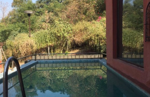 Aarey Colony Villa | Imperial Palace Hotel is near 300 mtrs