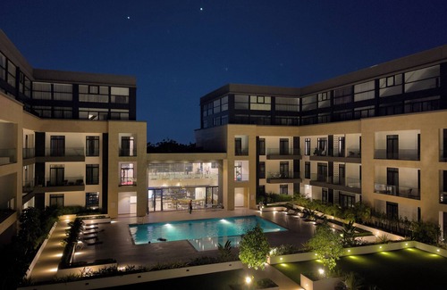 Cantonments Apartment | Imperial Suite | 1BR Pool-View Unit, Cantonments Close to KIA & American Embassy