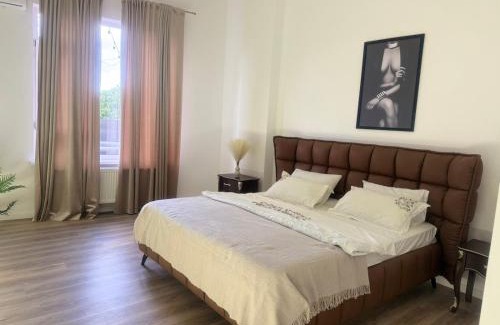 Riscani Apartment | Imperial time