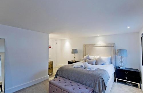 Belgravia Apartment | Imperial Victoria Square