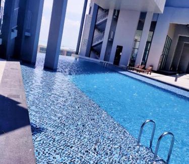 Taman Melaka Raya House | Imperio Residences with Private Bathtub