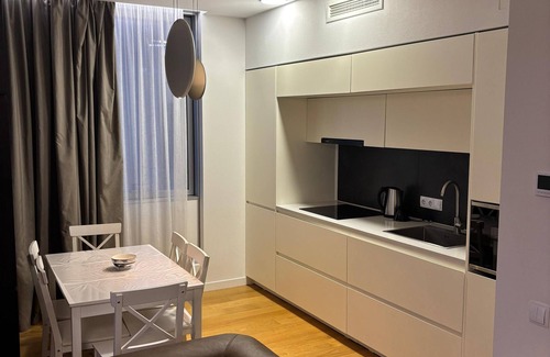 Old Boulevard Apartment | Impossible House