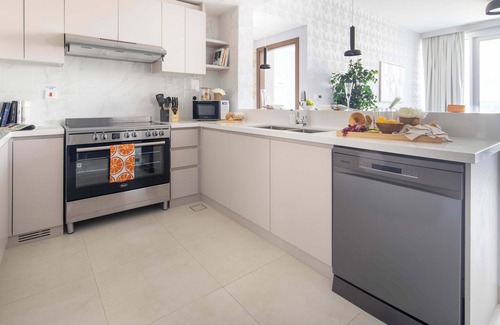 Bur Dubai Apartment | Impressive 2BR w Dubai Frame Views - Near Metro!